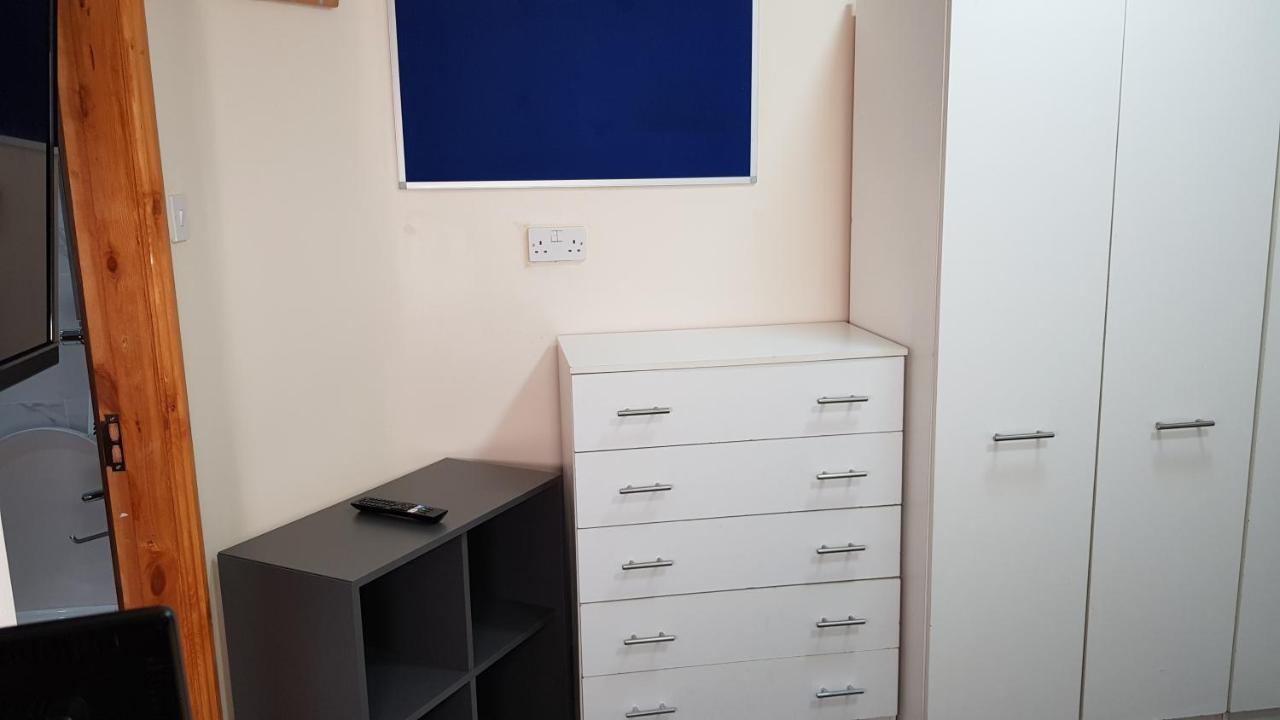 Double Ensuite Rooms Near City Centre バーミンガム エクステリア 写真