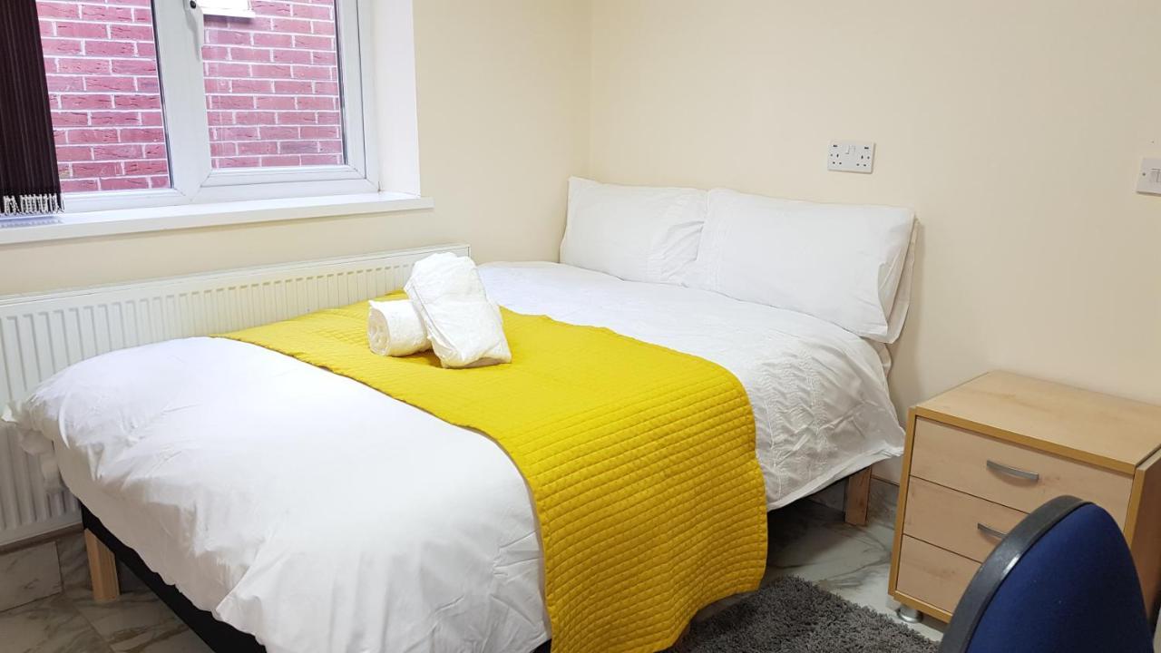 Double Ensuite Rooms Near City Centre バーミンガム エクステリア 写真