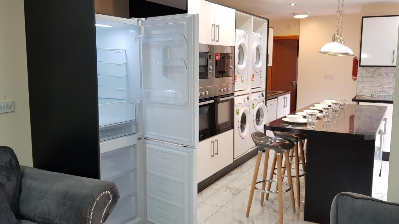 Double Ensuite Rooms Near City Centre バーミンガム エクステリア 写真