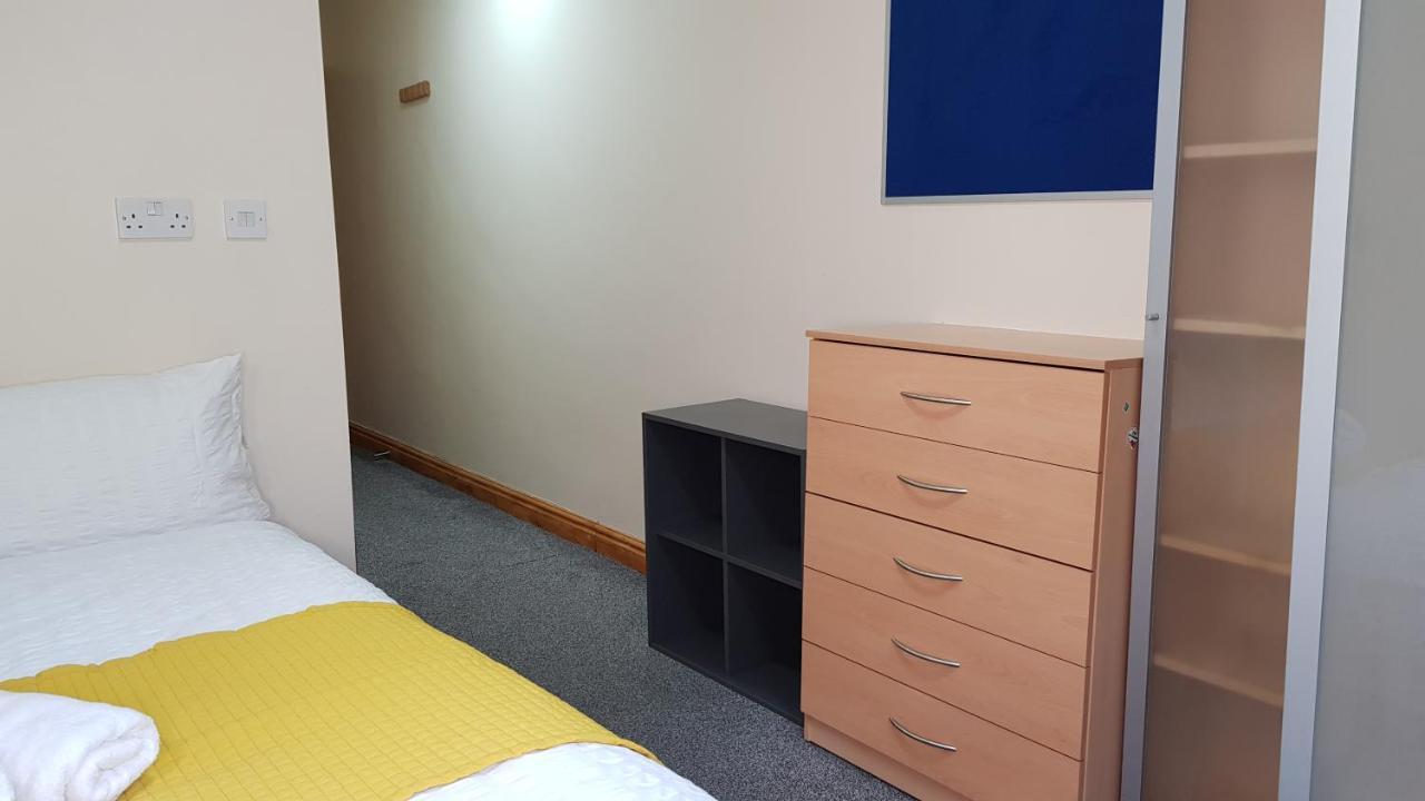 Double Ensuite Rooms Near City Centre バーミンガム エクステリア 写真