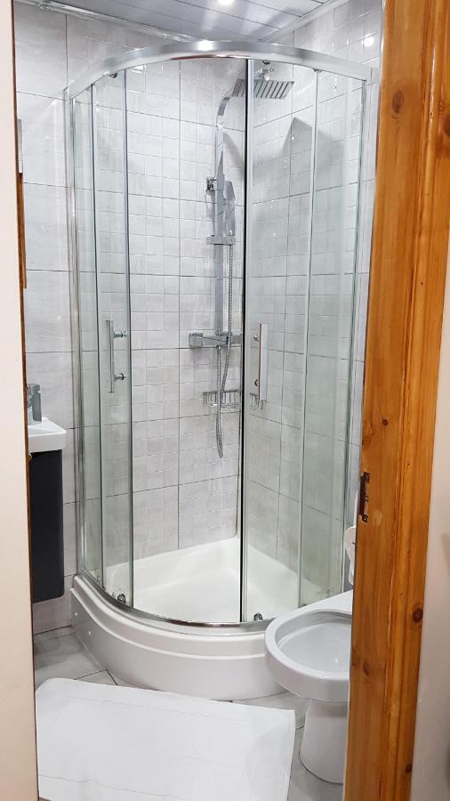 Double Ensuite Rooms Near City Centre バーミンガム エクステリア 写真
