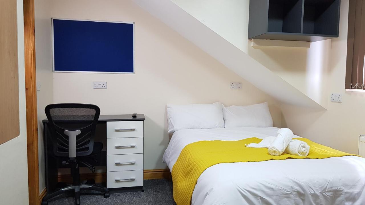 Double Ensuite Rooms Near City Centre バーミンガム エクステリア 写真