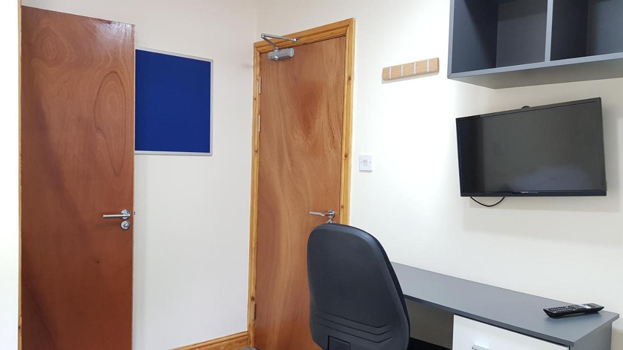 Double Ensuite Rooms Near City Centre バーミンガム エクステリア 写真