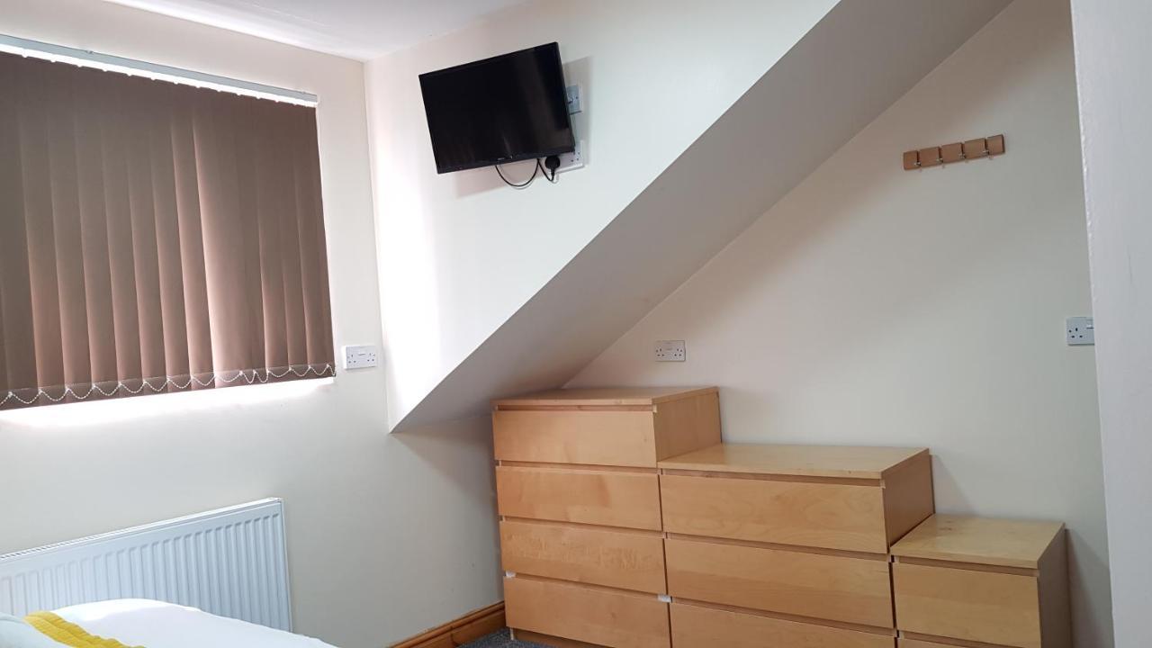 Double Ensuite Rooms Near City Centre バーミンガム エクステリア 写真